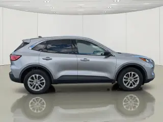 Ford Escape 2022 AWD SE SUV de 4 puertas