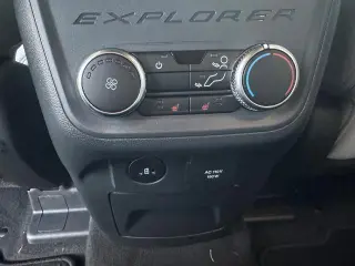Ford Explorer 2020 AWD Platinum 4dr SUV