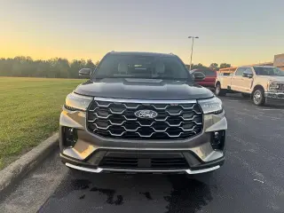 Ford Explorer 2020 AWD Platinum 4dr SUV
