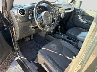 Jeep Wrangler JK Unlimited 2018 4x4 Sahara 4puj SUV