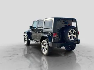 Jeep Wrangler JK Unlimited 2018 4x4 Sahara 4puj SUV