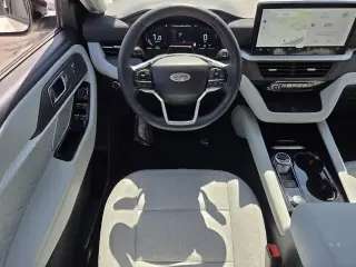 Ford Explorer 2025 Platinum 4dr SUV