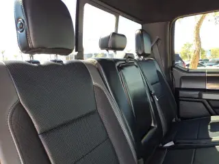 Ford F-150 2019 4x4 Raptor 4p SuperCrew 5.5 ft. SB