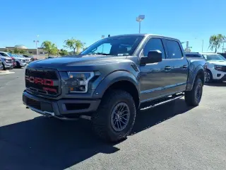 Ford F-150 2019 4x4 Raptor 4p SuperCrew 5.5 ft. SB