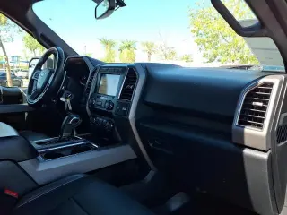 Ford F-150 2019 4x4 Raptor 4p SuperCrew 5.5 ft. SB