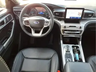 Ford Explorer 2024 AWD XLT 4dr SUV