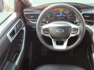 Ford Explorer 2024 AWD XLT 4dr SUV