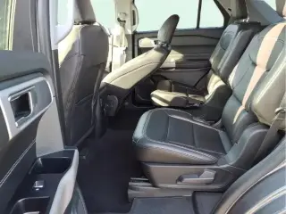Ford Explorer 2024 AWD XLT 4dr SUV