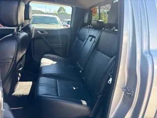 Ford Ranger 2019 4x2 Lariat 4 puertas SuperCrew 5.1 pies SB