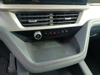 Ford Explorer 2025 Active 4dr SUV