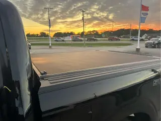 Ford F-150 2023 4x4 XL 4dr SuperCrew 5.5 ft. SB