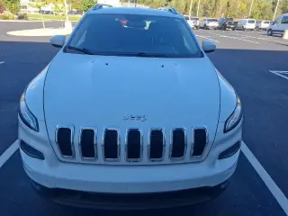 Jeep Cherokee 2014 4x4 Latitude 4p SUV