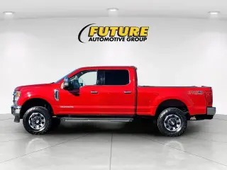 Ford F-250 Super Duty 2022 4x4 Lariat 4dr Crew Cab 8 ft. LB Pickup