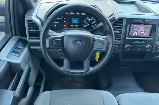 Ford F-250 Super Duty 2018 4x4 XL 4p Crew Cab 6,8 ft. CB Camioneta