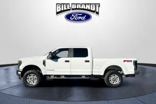 Ford F-250 Super Duty 2018 4x4 XL 4p Crew Cab 6,8 ft. CB Camioneta