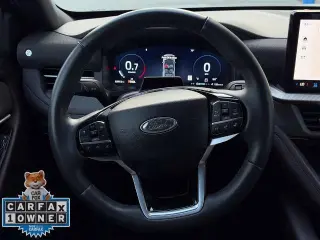 Ford Explorer 2025 Platinum 4 SUV