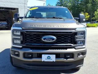 Ford F-250 Super Duty 2023 4x4 XLT 4dr SuperCab 6.8 ft. SB Pickup