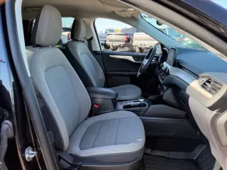 Ford Escape 2022 AWD SE 4dr SUV