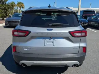 Ford Escape 2023 AWD Platinum 4dr SUV