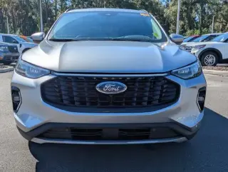 Ford Escape 2023 AWD Platinum 4dr SUV