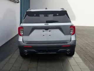 Ford Explorer 2022 AWD XLT 4dr SUV