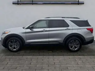Ford Explorer 2022 AWD XLT 4dr SUV