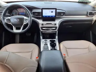 Ford Explorer 2023 AWD XLT 4dr SUV
