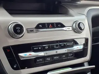 Ford Explorer 2023 AWD XLT 4dr SUV