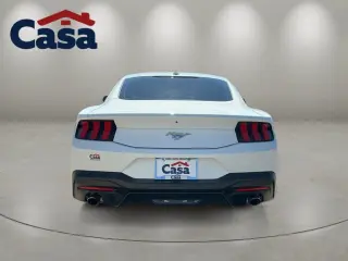 Ford Mustang 2024 EcoBoost 2d Fastback
