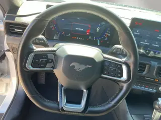 Ford Mustang 2024 EcoBoost 2d Fastback