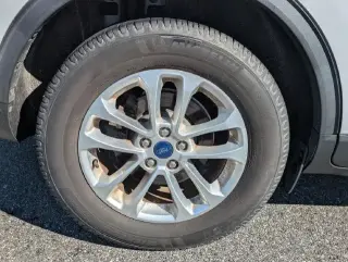 Ford Escape 2022 SE 4dr SUV