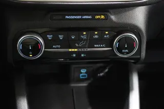 Ford Escape Hybrid 2022 SE 4dr SUV