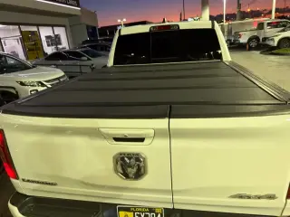 Ram 1500 2021 4x4 Laramie 4dr Crew Cab 6.4 ft. SB Pickup