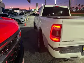 Ram 1500 2021 4x4 Laramie 4dr Crew Cab 6.4 ft. SB Pickup