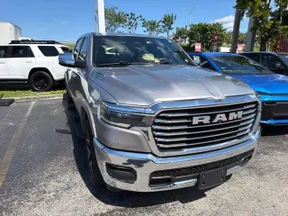 Ram 1500 2025 4x4 Laramie 4dr Crew Cab 5.6 ft. SB Pickup