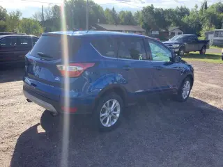 Ford Escape 2017 AWD SE 4p SUV