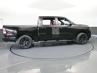 Ram 1500 2019 4x2 Big Horn 4dr Cabina de Tripulação Grande 5.6 ft. SB Pickup