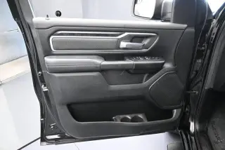 Ram 1500 2021 4x2 Big Horn 4dr Crew Cab 5.6 ft. SB Pickup