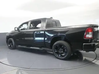 Ram 1500 2021 4x2 Big Horn 4dr Crew Cab 5.6 ft. SB Pickup
