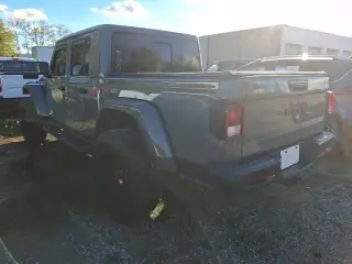 Jeep Gladiator 2022 4x4 Rubicon 4dr Crew Cab 5.0 ft. SB