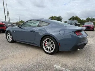 Ford Mustang 2024 GT Premium Fastback de 2 puertas