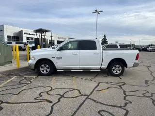 Ram 1500 Classic 2019 4x4 Warlock 4dr Crew Cab 5.5 ft. SB Pickup