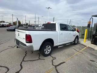 Ram 1500 Classic 2019 4x4 Warlock 4dr Crew Cab 5.5 ft. SB Pickup
