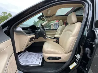 Jeep Grand Cherokee L 2021 4x2 Limited 4dr SUV