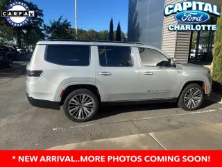 Jeep Grand Wagoneer 2022 4x4 Serie III 4p SUV