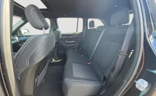 Jeep Grand Cherokee 2025 4x2 Laredo X SUV 4 puertas