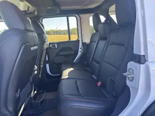 Jeep Wrangler 2025 4x4 Rubicon SUV de 4 puertas
