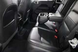 Jeep Wrangler Unlimited 2021 4x4 Sahara 4p SUV
