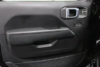 Jeep Wrangler Unlimited 2021 4x4 Sahara 4p SUV