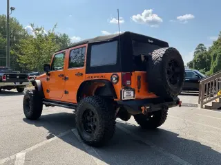 Jeep Wrangler Unlimited 2012 4x4 Sahara 4dr SUV
